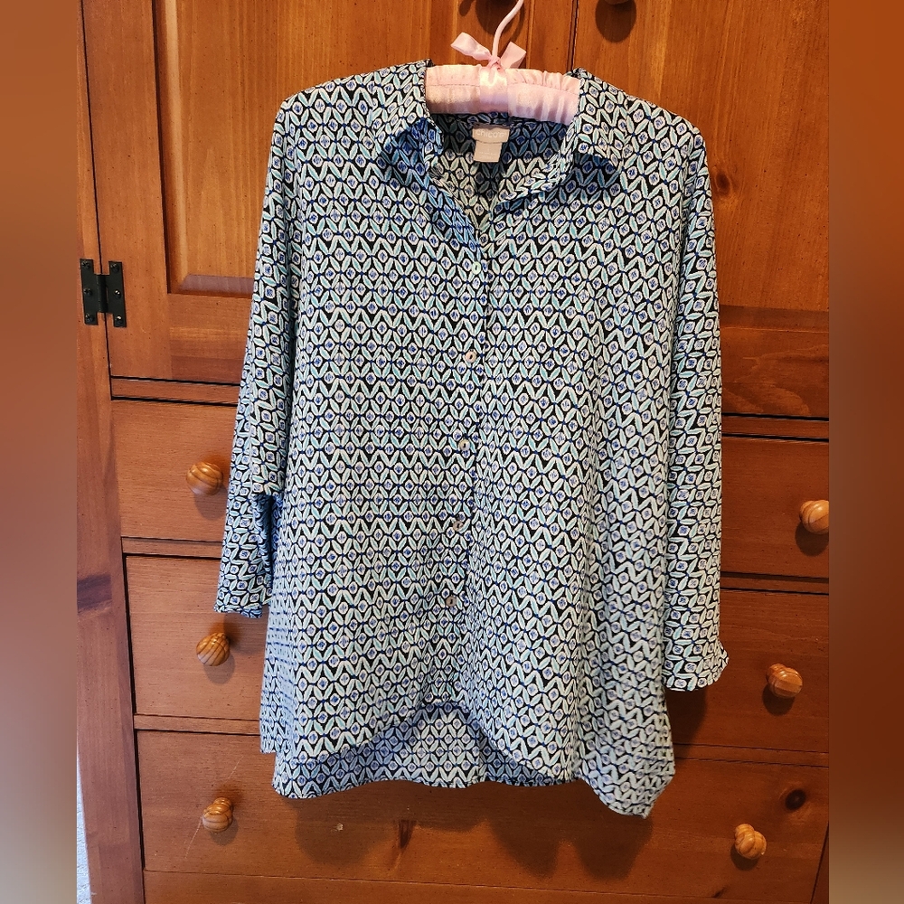 Chicos cute batwing top size 1